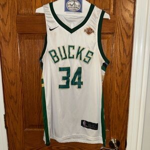 Nike White and Green Milwaukee Bucks Swingman Jersey Size 52